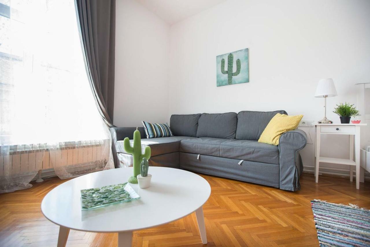 Oberiter Apartments - Center Of Zagreb, Fast Wifi, Ac, Kitchen, Parking ภายนอก รูปภาพ
